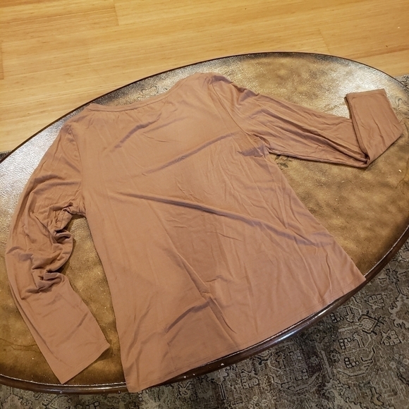 Calvin Klein Long Sleeve Crew Neck Women's Solid Liquid Jersey Tee - Picture 4 of 7